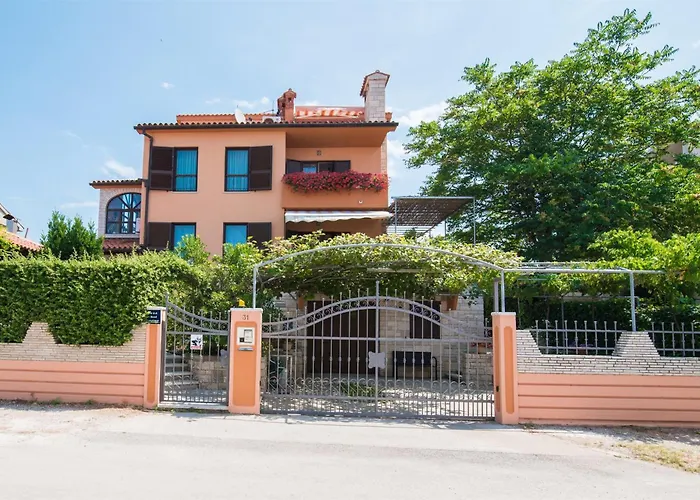 Ecio 아파트 빈쿠란